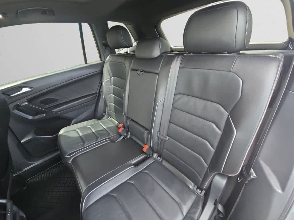 Used 2021 Volkswagen Tiguan SEL Premium R-Line AWD/4WD image 13