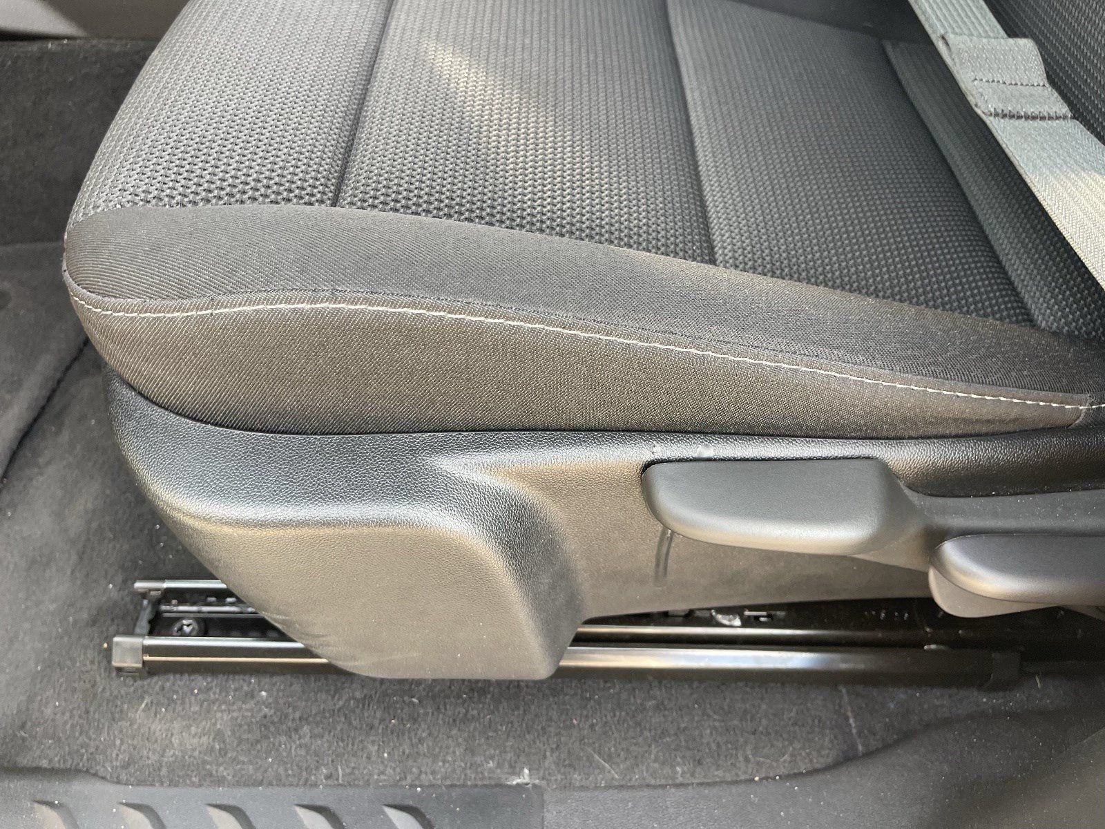 Used 2026 GMC Canyon Elevation RWD image 21