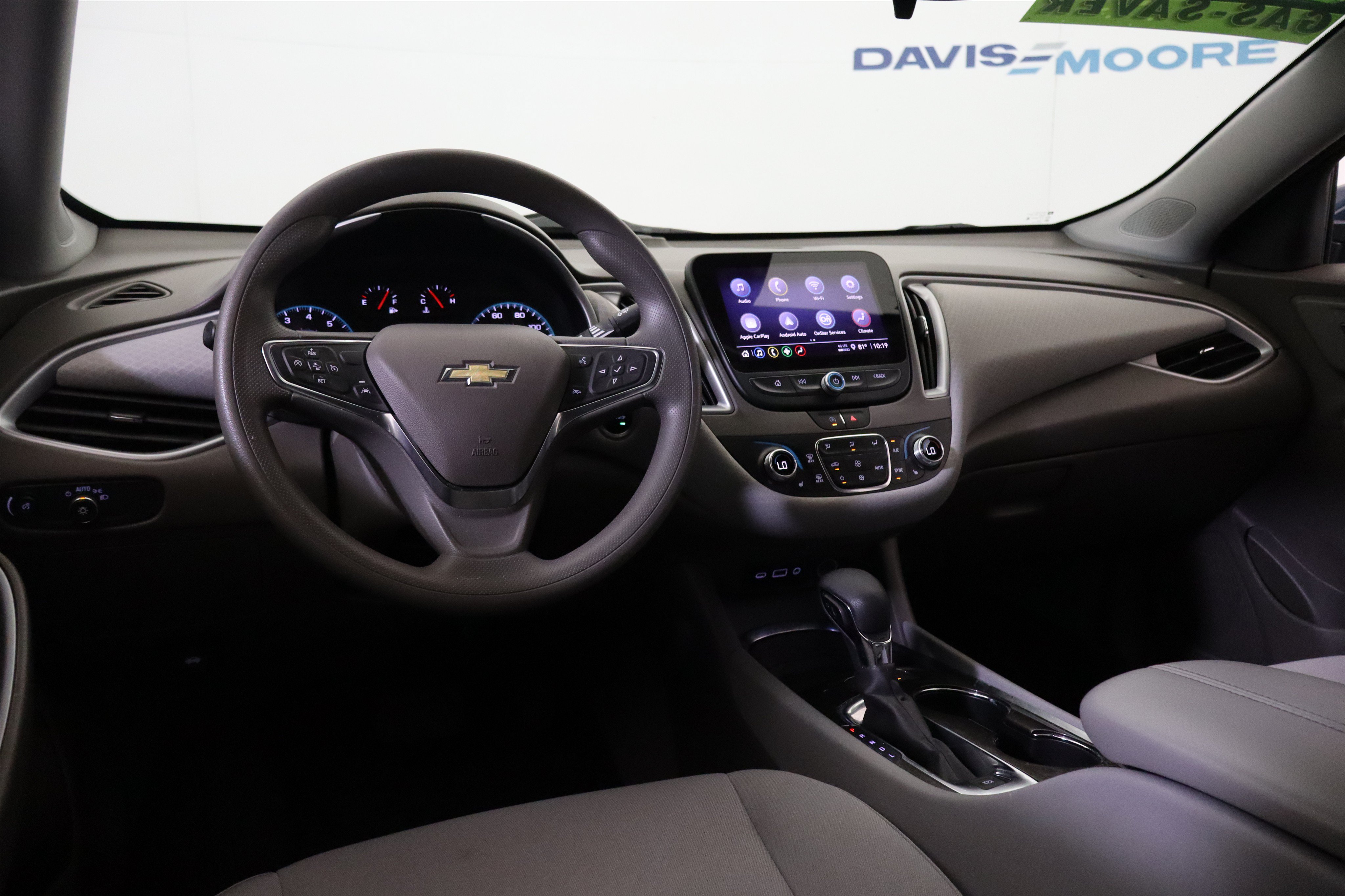 Used 2025 Chevrolet Malibu LT FWD image 16