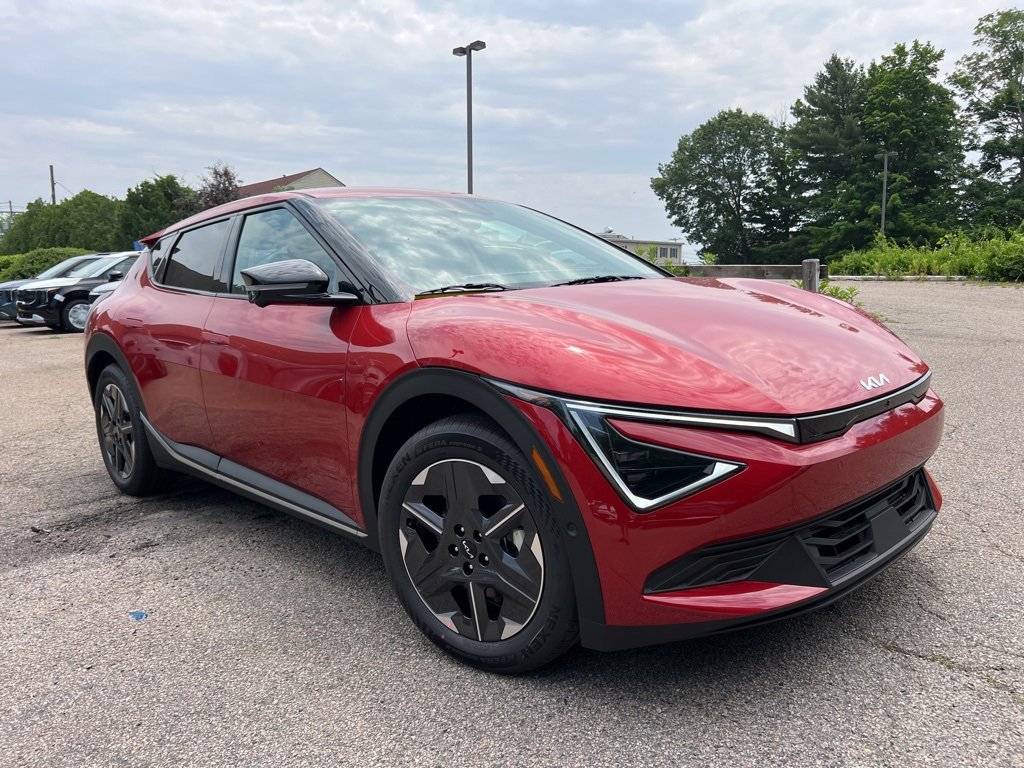 New 2025 Kia EV6 Light w/ Light LR Technology Package image 5