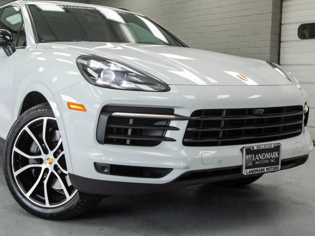 Used 2020 Porsche Cayenne S AWD/4WD image 9