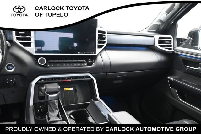 Used 2024 Toyota Tundra Platinum AWD/4WD image 32