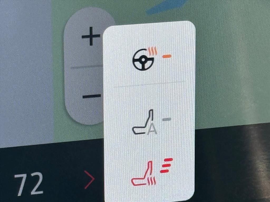 Used 2025 Ford Explorer ST-Line w/ ST-Line Street Pack image 22