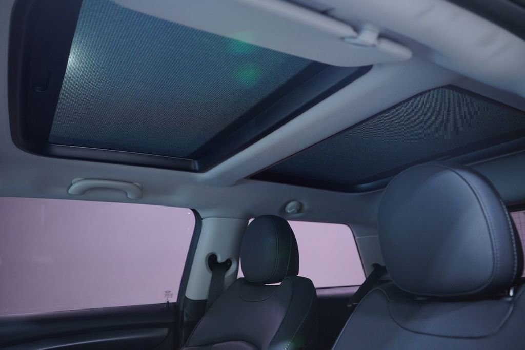 Used 2023 MINI Cooper S image 8