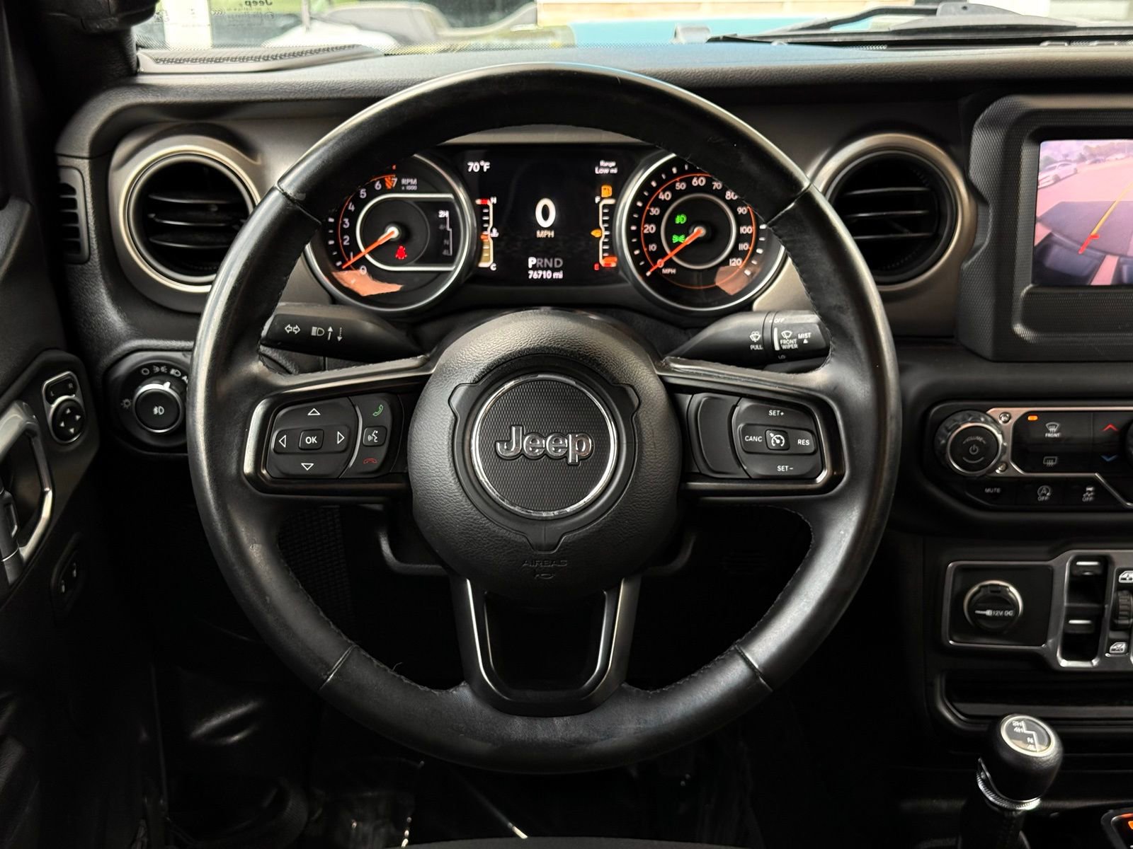 Used 2018 Jeep Wrangler Unlimited Sport S image 37