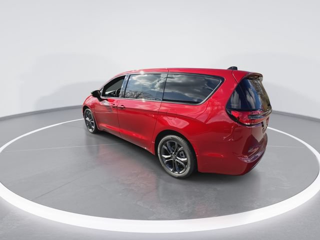 New 2026 Chrysler Pacifica Select FWD image 6