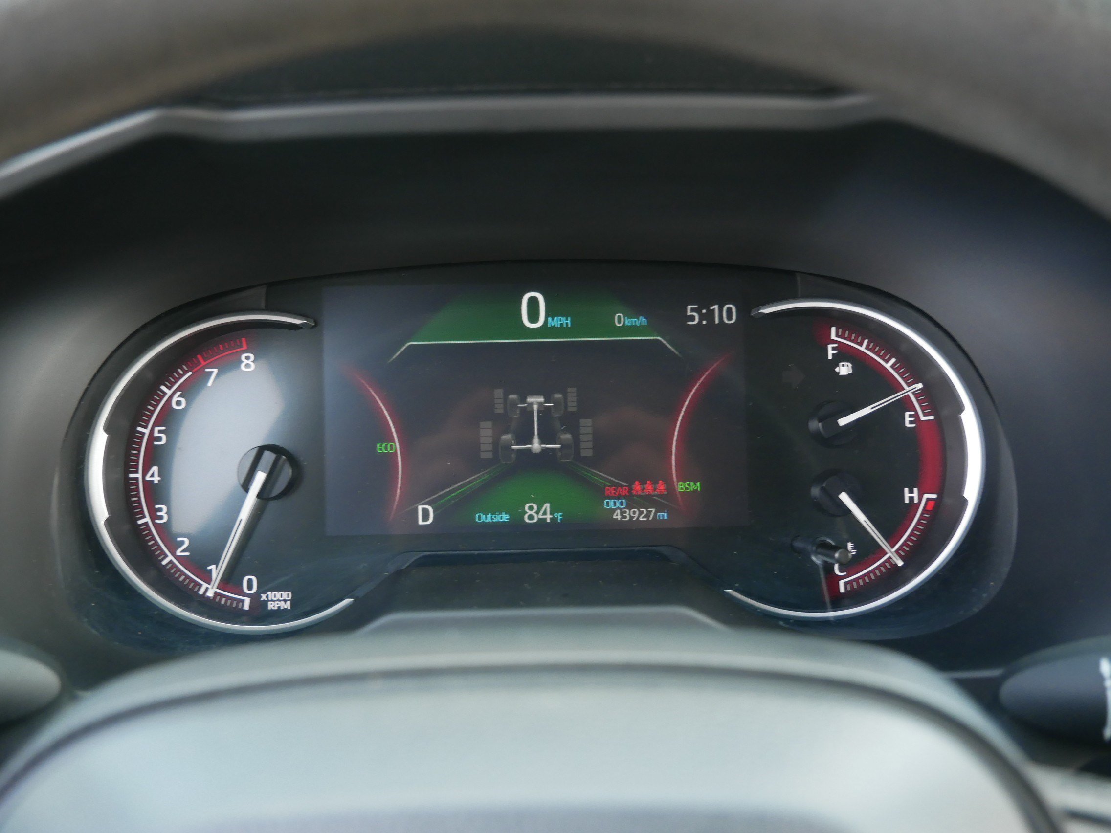 Used 2025 Toyota RAV4 XLE AWD/4WD image 21