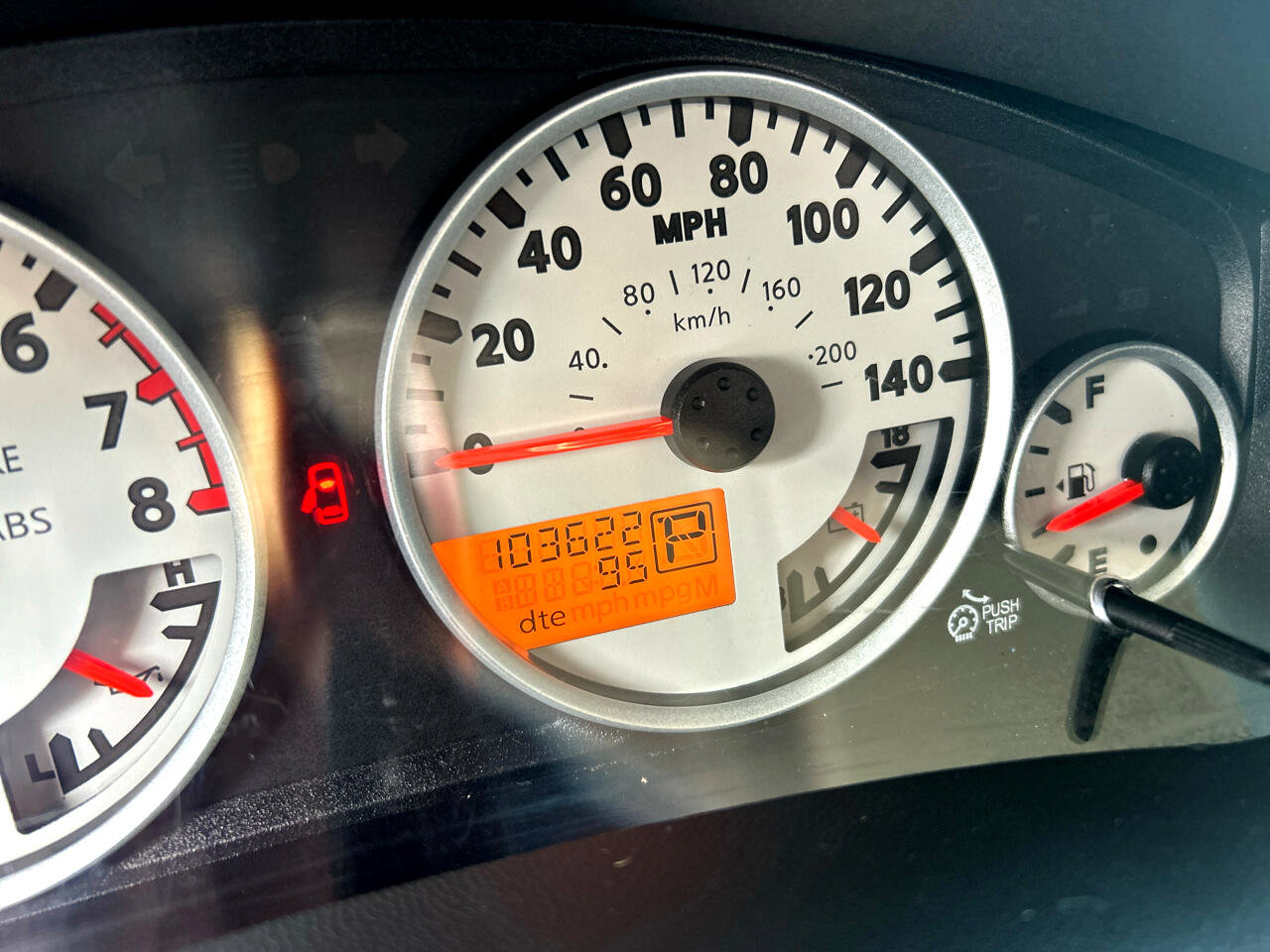 Used 2018 Nissan Frontier PRO-4X image 18