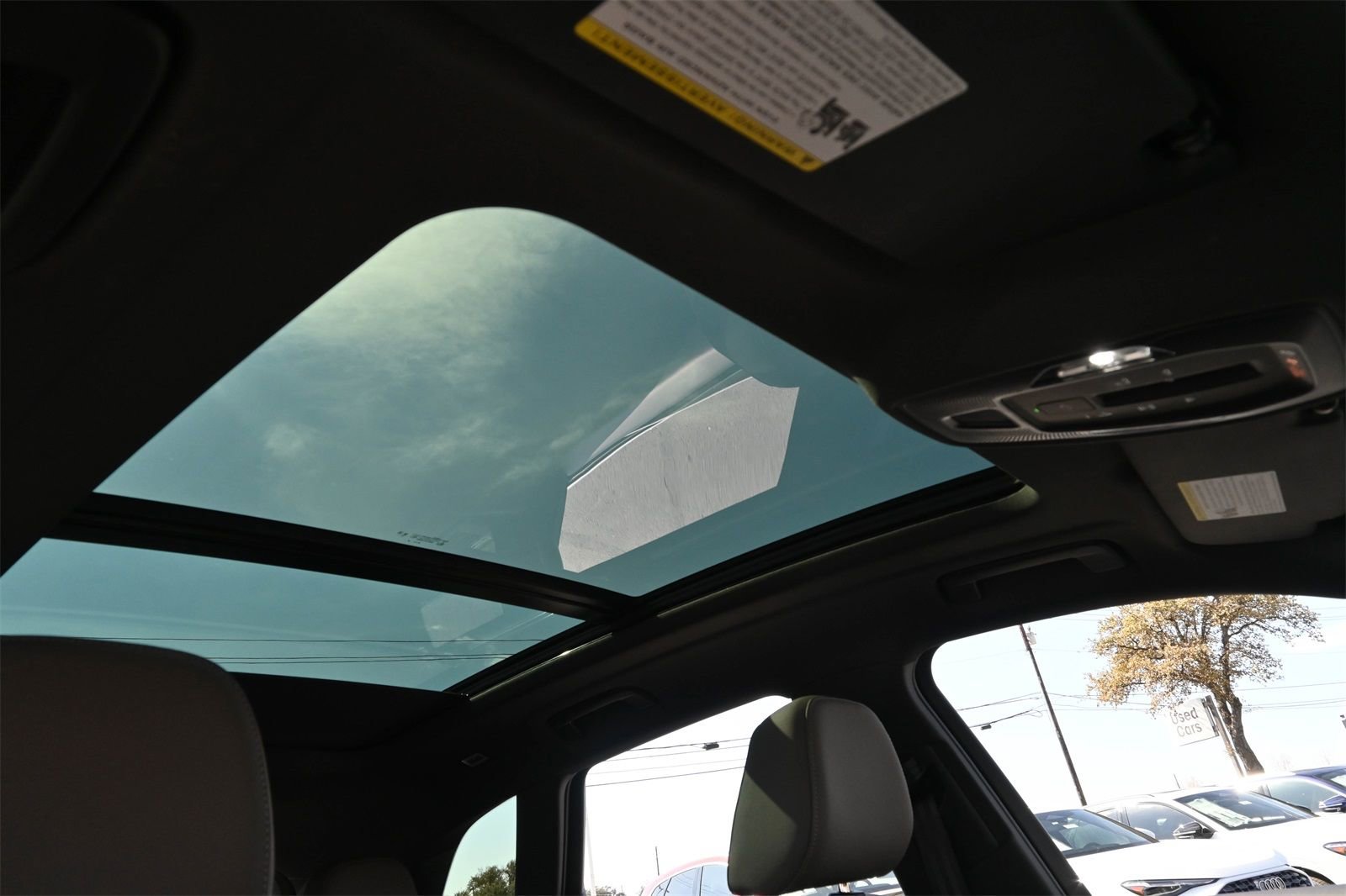 Certified 2025 Audi Q5 Premium w/ Convenience Package image 23