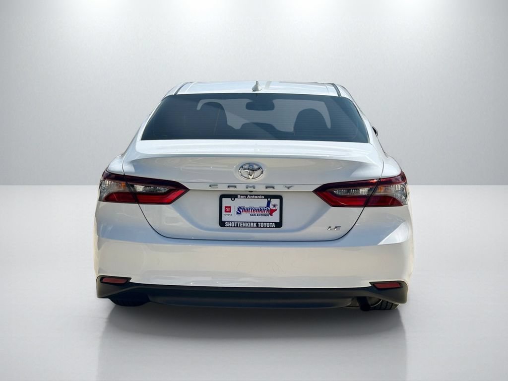 Used 2024 Toyota Camry LE w/ Convenience Package FWD image 6