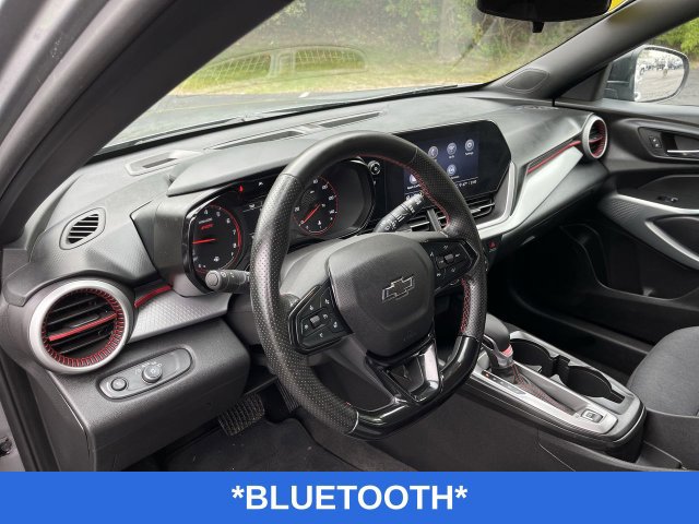 Used 2025 Chevrolet Trax RS w/ Driver Confidence Package FWD image 11