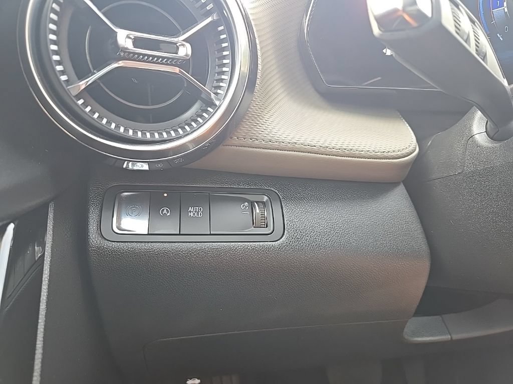 Used 2025 Chevrolet Equinox LT w/ Convenience Package II FWD image 41