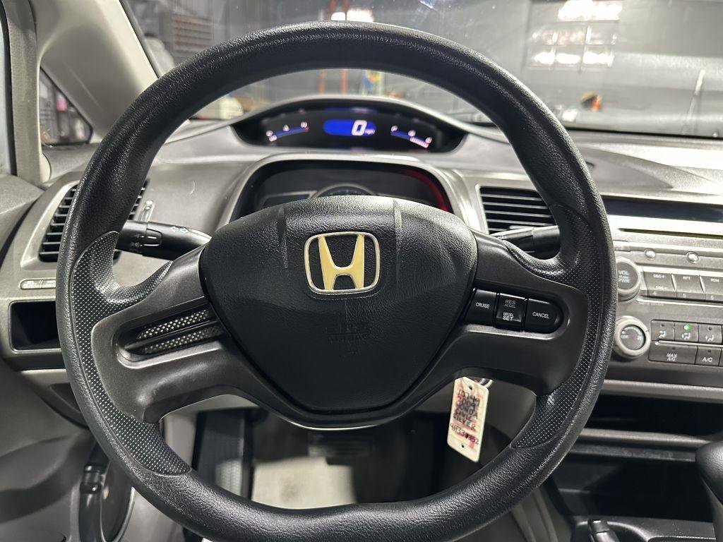 Used 2009 Honda Civic DX-VP image 23