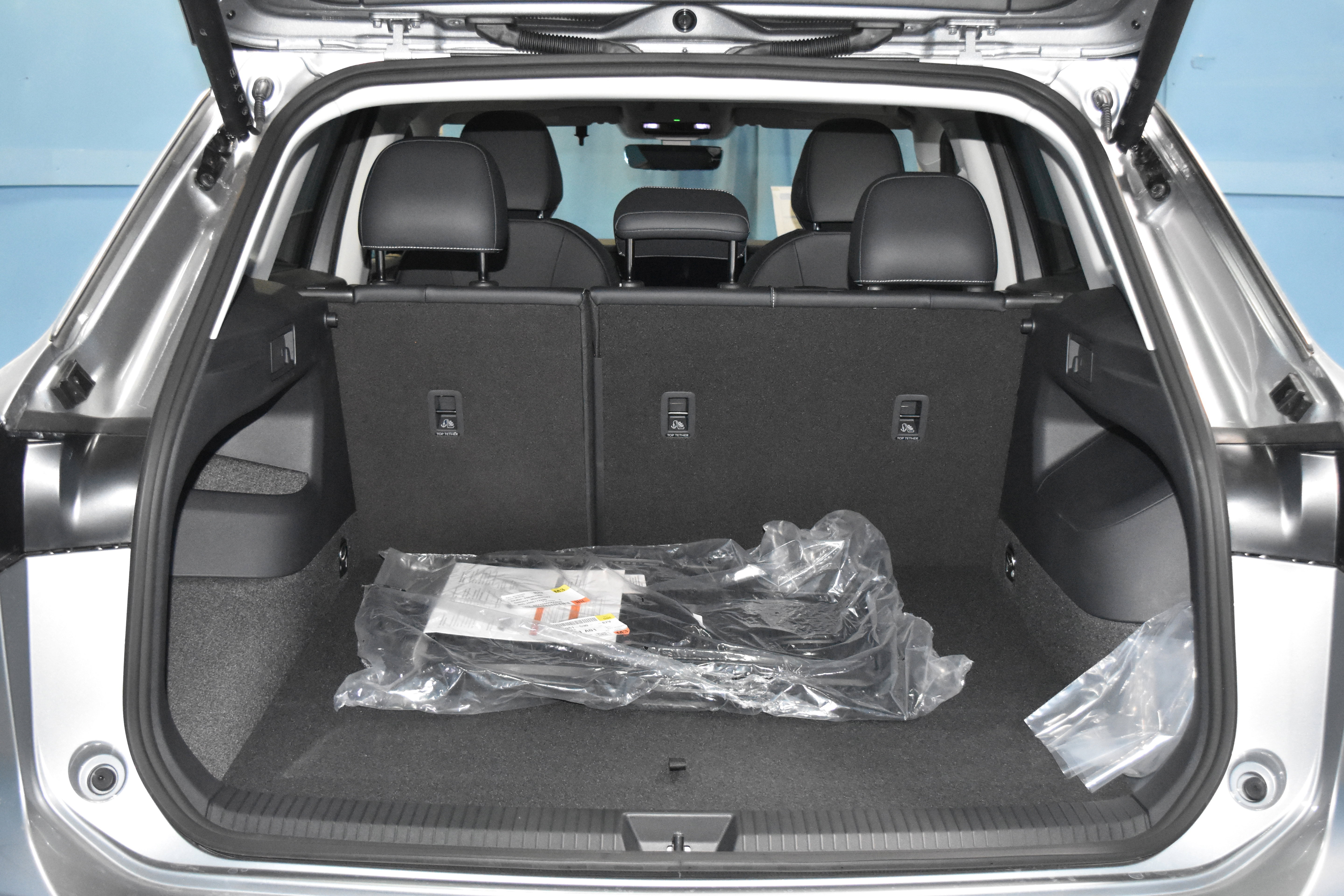 New 2026 Volkswagen Tiguan SE AWD/4WD image 23