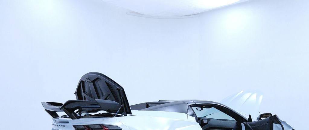 Used 2024 Chevrolet Corvette Z06 w/ Z07 Performance Package image 11