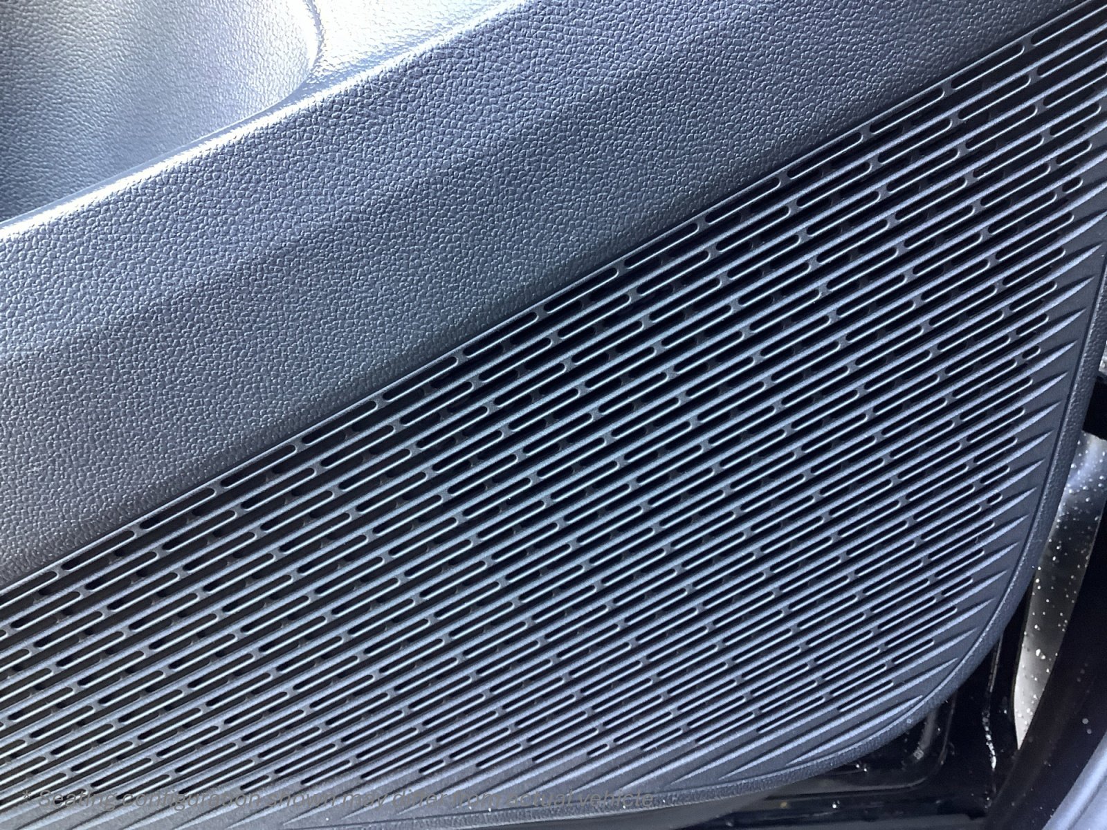 New 2026 Volkswagen Atlas Cross Sport SE image 27