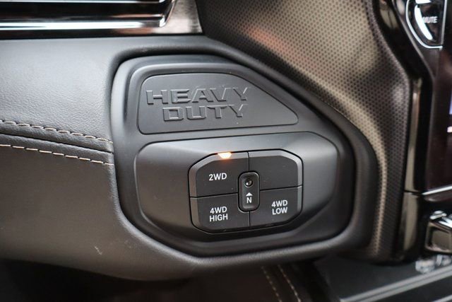 Used 2025 RAM 3500 Limited w/ Max Tow Package image 23