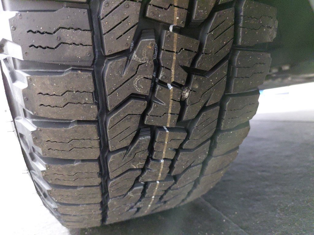 Used 2024 Ford Escape Active w/ Tech Pack #1 AWD/4WD image 36