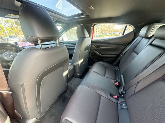 New 2026 MAZDA MAZDA3 Hatchback w/Premium Plus Pkg image 24