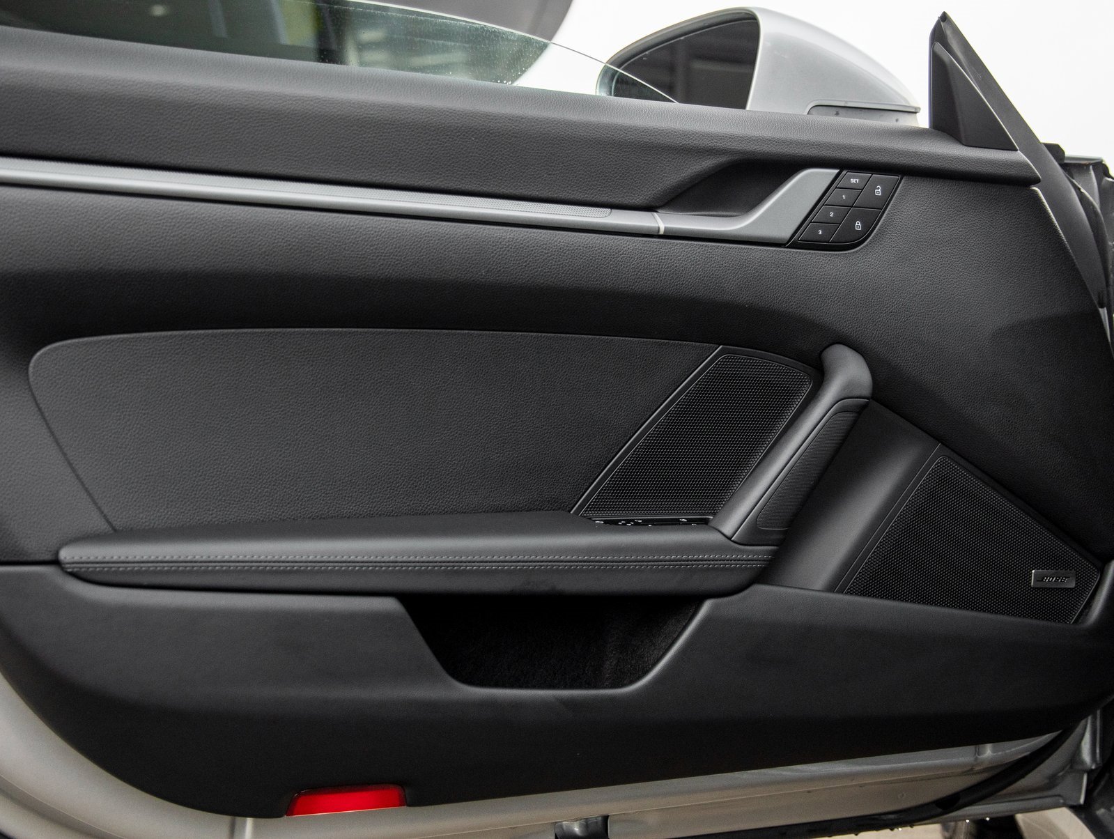 Certified 2024 Porsche 911 Carrera w/ Premium Package image 21