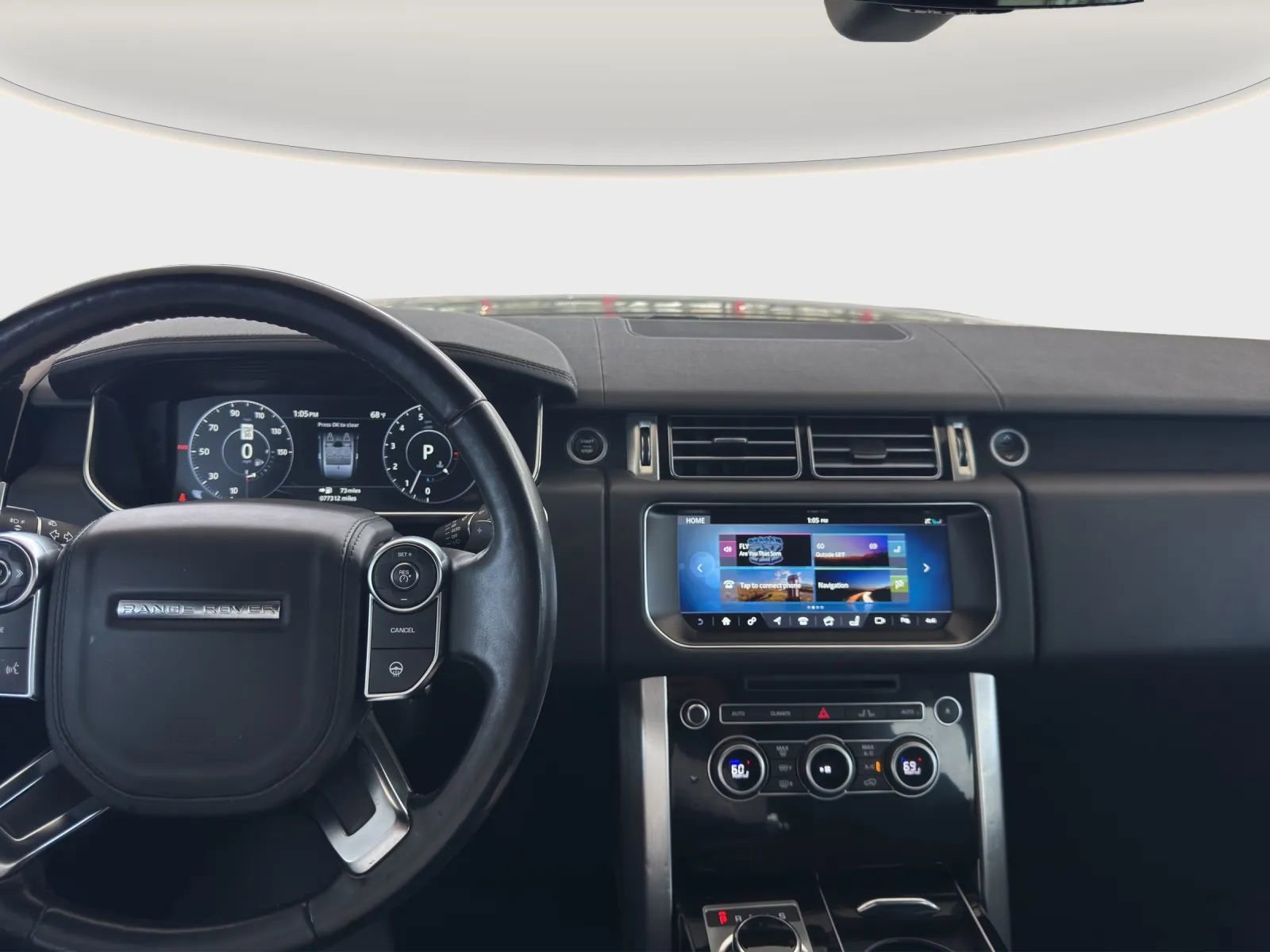 Used 2017 Land Rover Range Rover HSE image 14