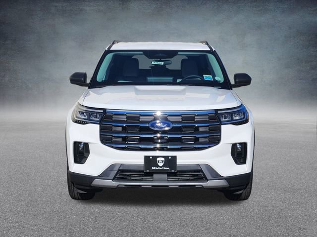 New 2026 Ford Explorer Active w/ Active Comfort Package image 2
