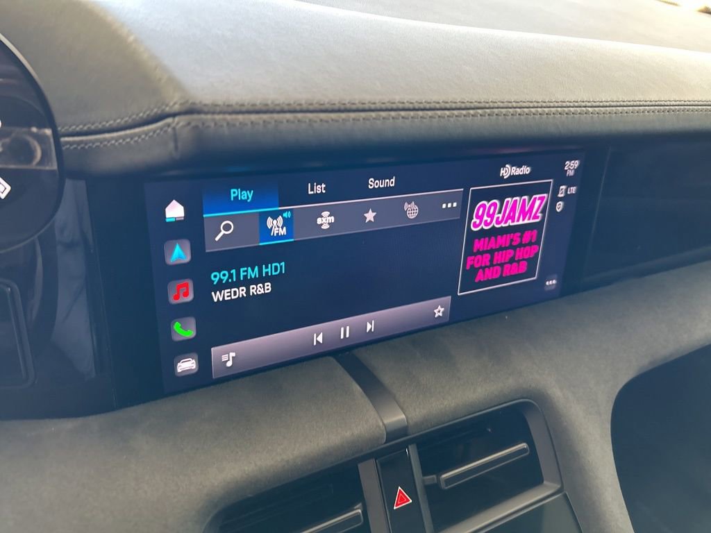 Used 2023 Porsche Taycan GTS image 7