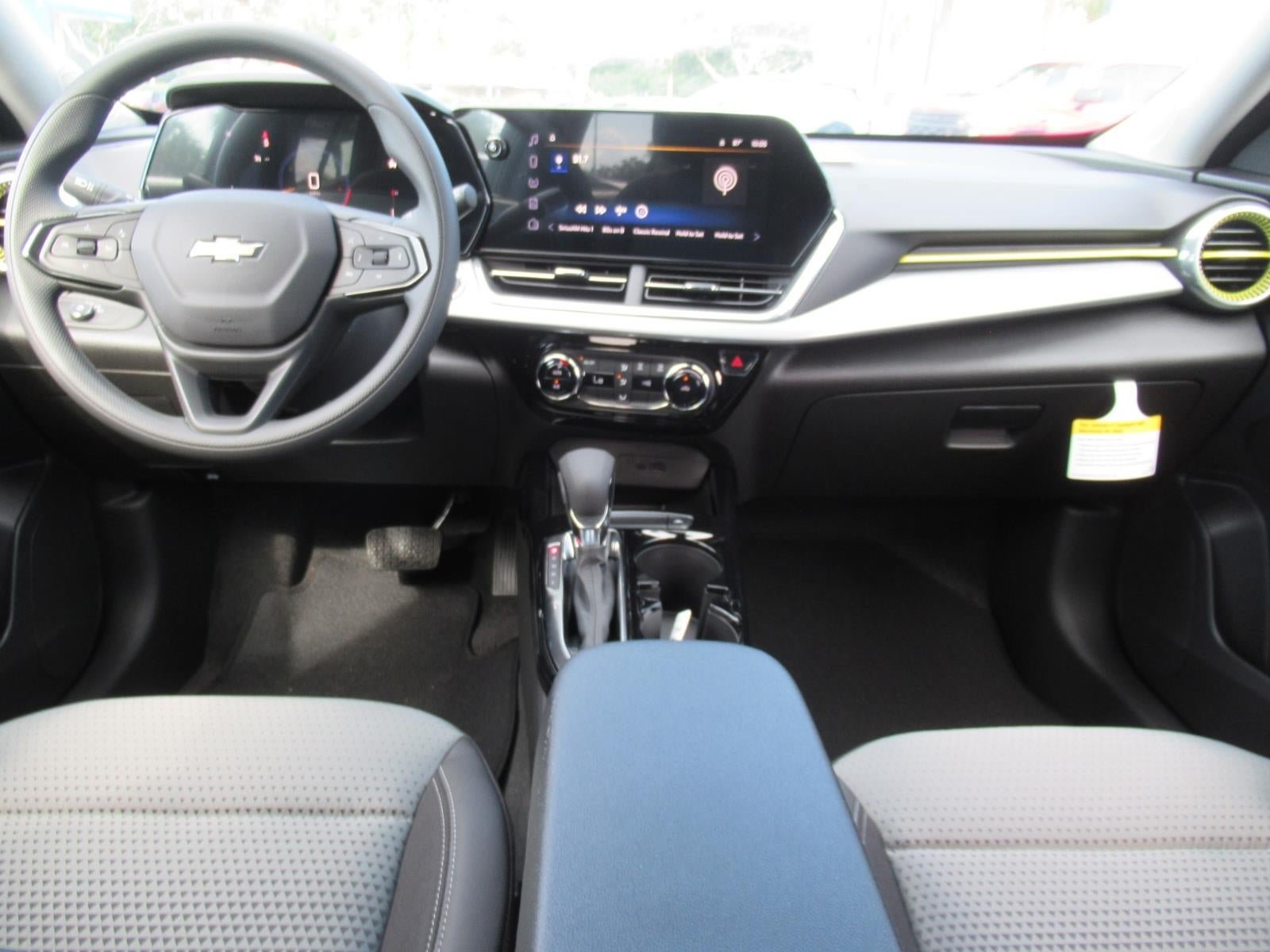 New 2026 Chevrolet Trax LT FWD image 12