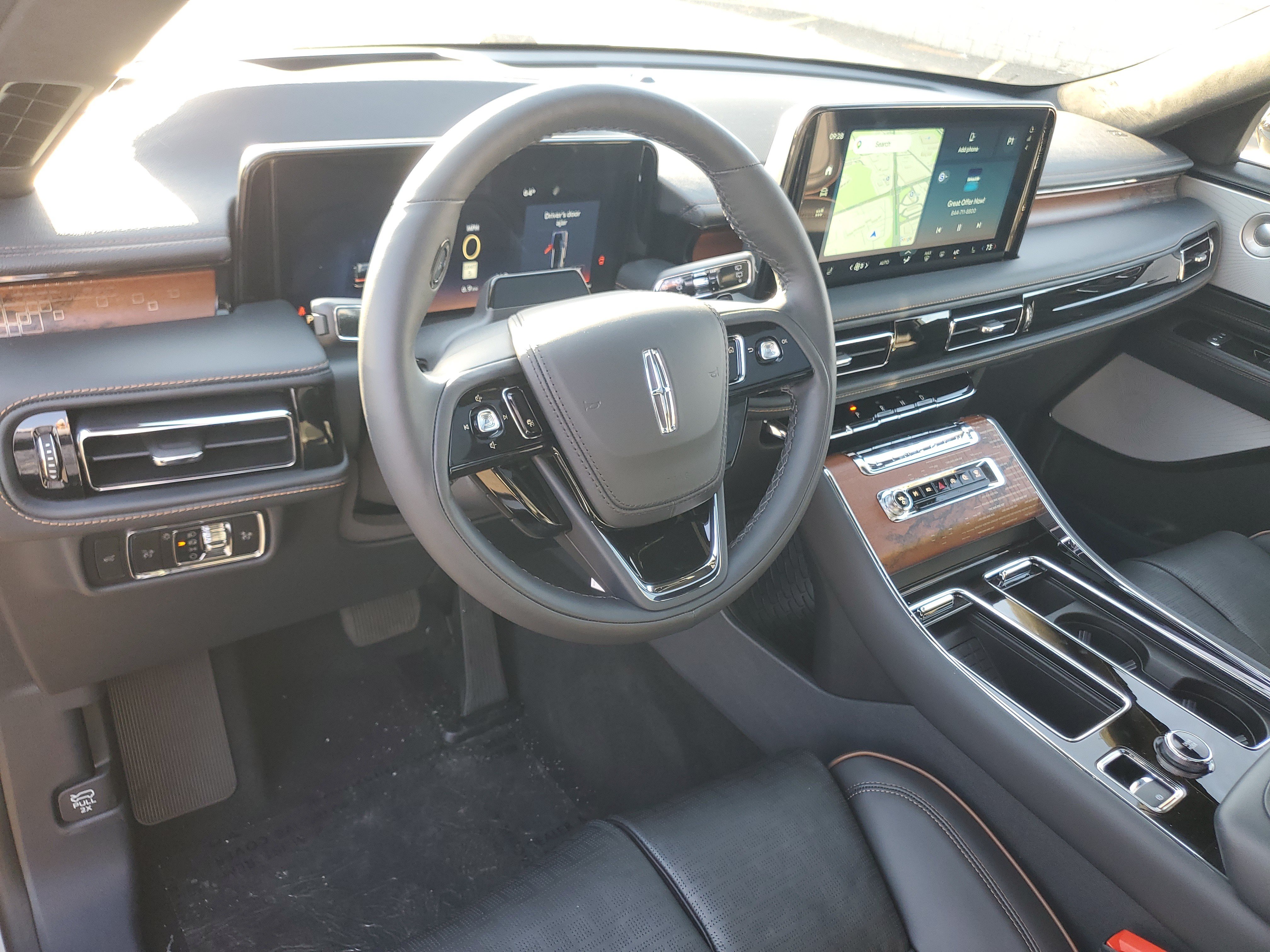 New 2027 Lincoln Aviator Black Label w/ Dynamic Handling Package AWD/4WD image 12