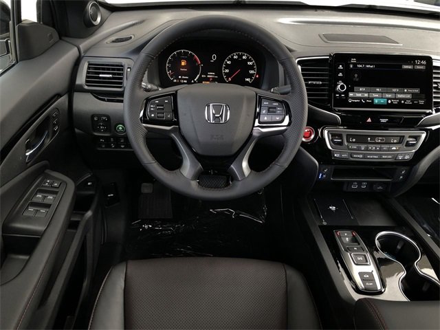 New 2026 Honda Ridgeline Black Edition image 8