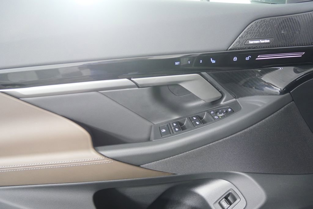 Used 2025 BMW 530i 530i image 26