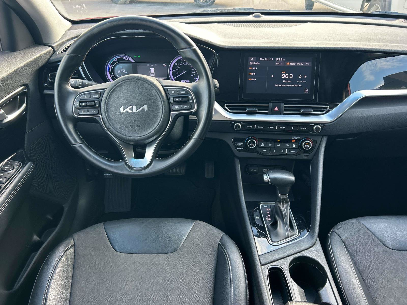 Used 2022 Kia Niro LXS FWD image 13