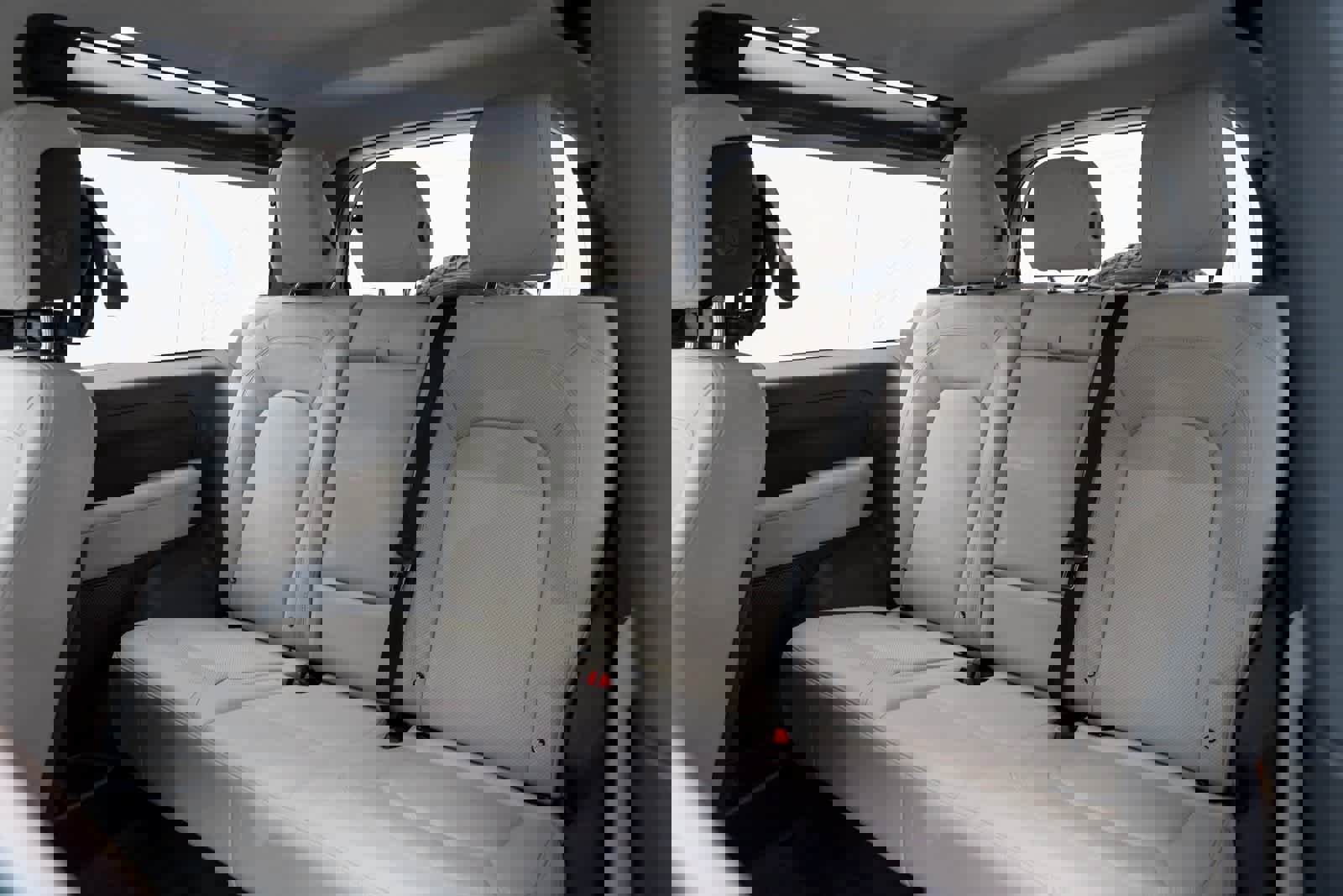 Used 2023 Land Rover Defender 90 S image 12