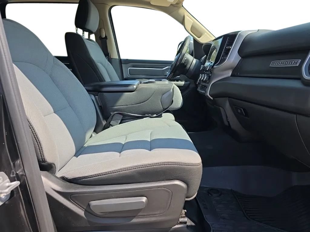 Used 2019 RAM 1500 Big Horn AWD/4WD image 18