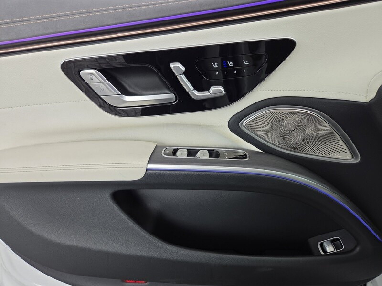 Certified 2024 Mercedes-Benz EQS 580 4MATIC Sedan image 23