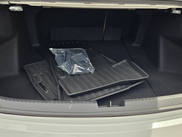 Certified 2025 Acura TLX w/ Technology Package image 14