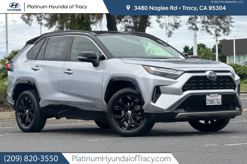 Used 2023 Toyota RAV4 XSE AWD/4WD image 1