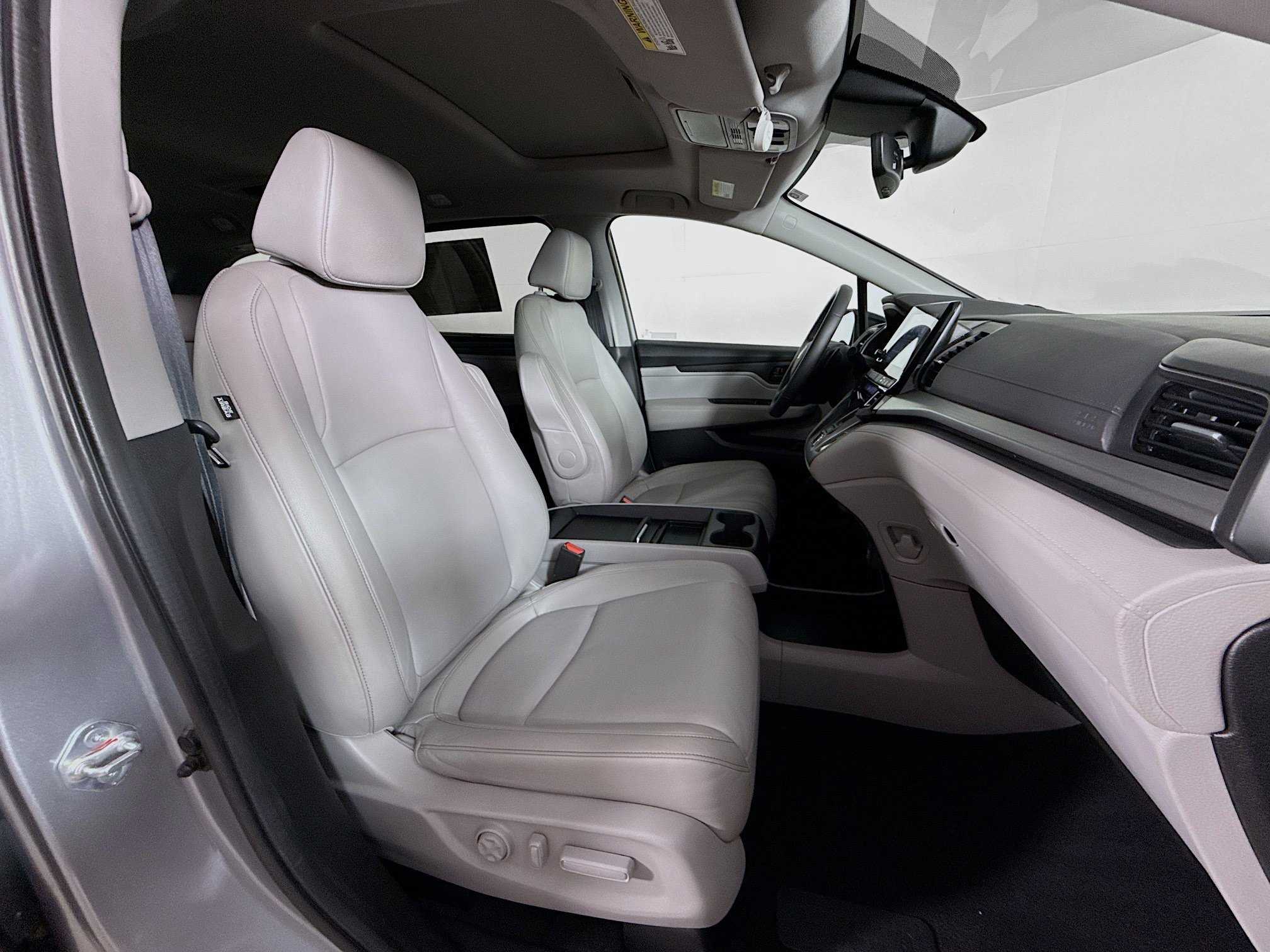 Certified 2024 Honda Odyssey EX-L image 37