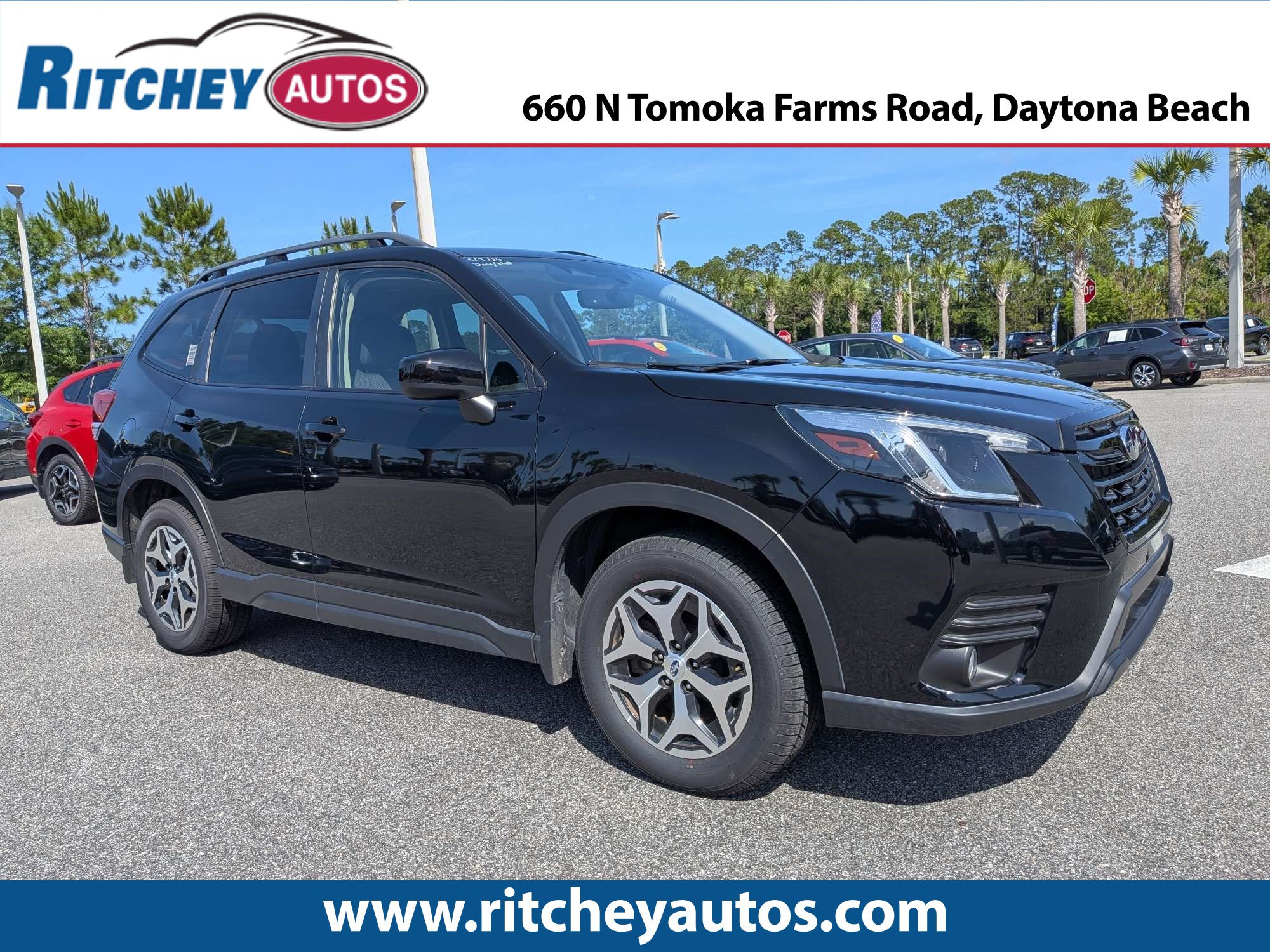 Certified 2023 Subaru Forester Premium AWD/4WD image 1