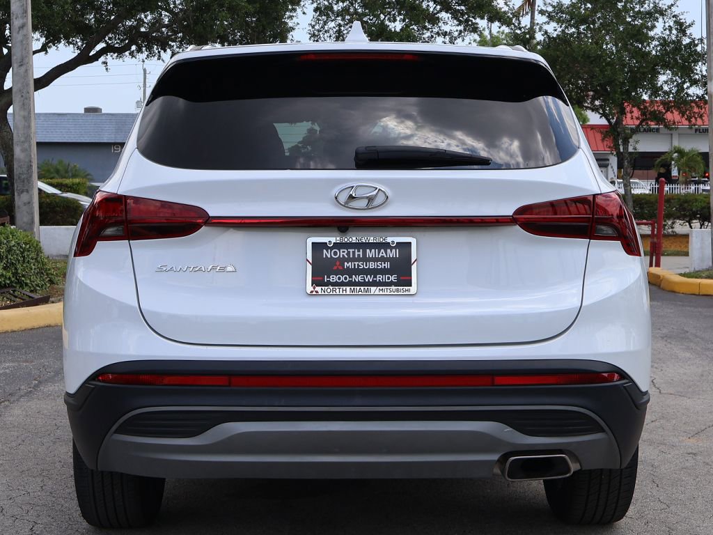 Used 2023 Hyundai Santa Fe SE FWD image 11