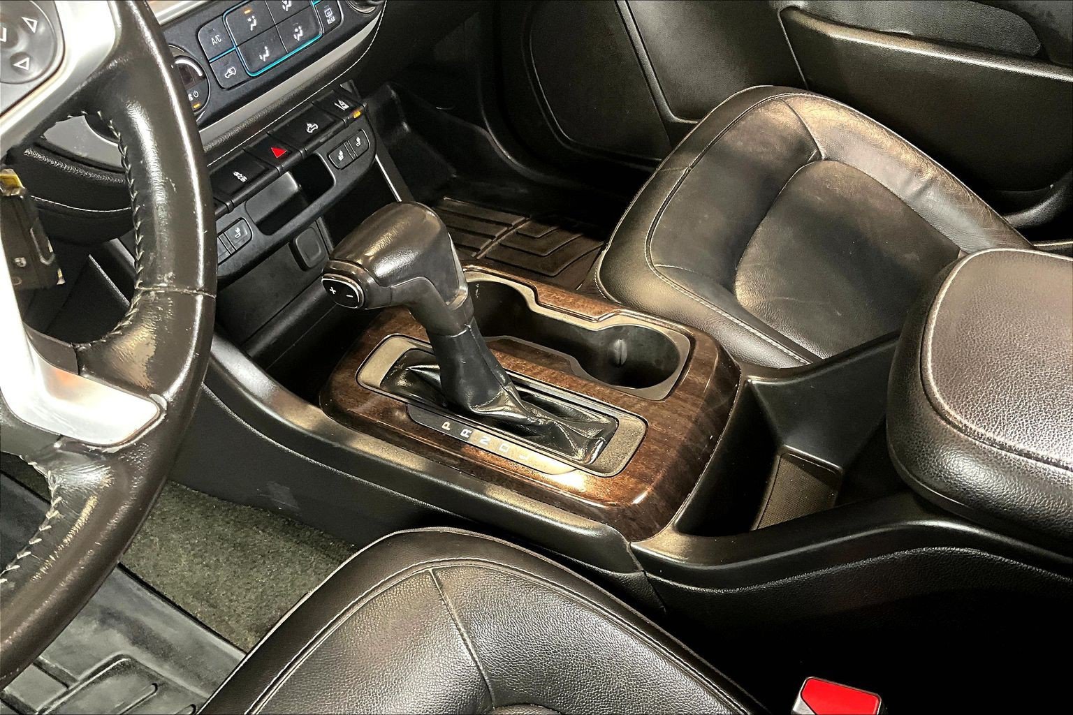 Used 2018 GMC Canyon SLT w/ Driver Alert Package AWD/4WD image 19