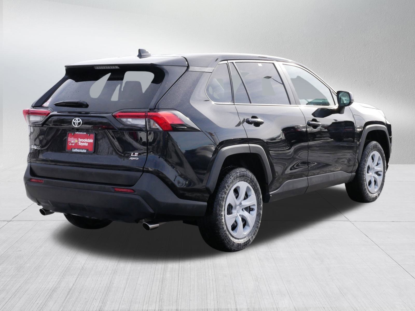 Certified 2025 Toyota RAV4 LE image 7