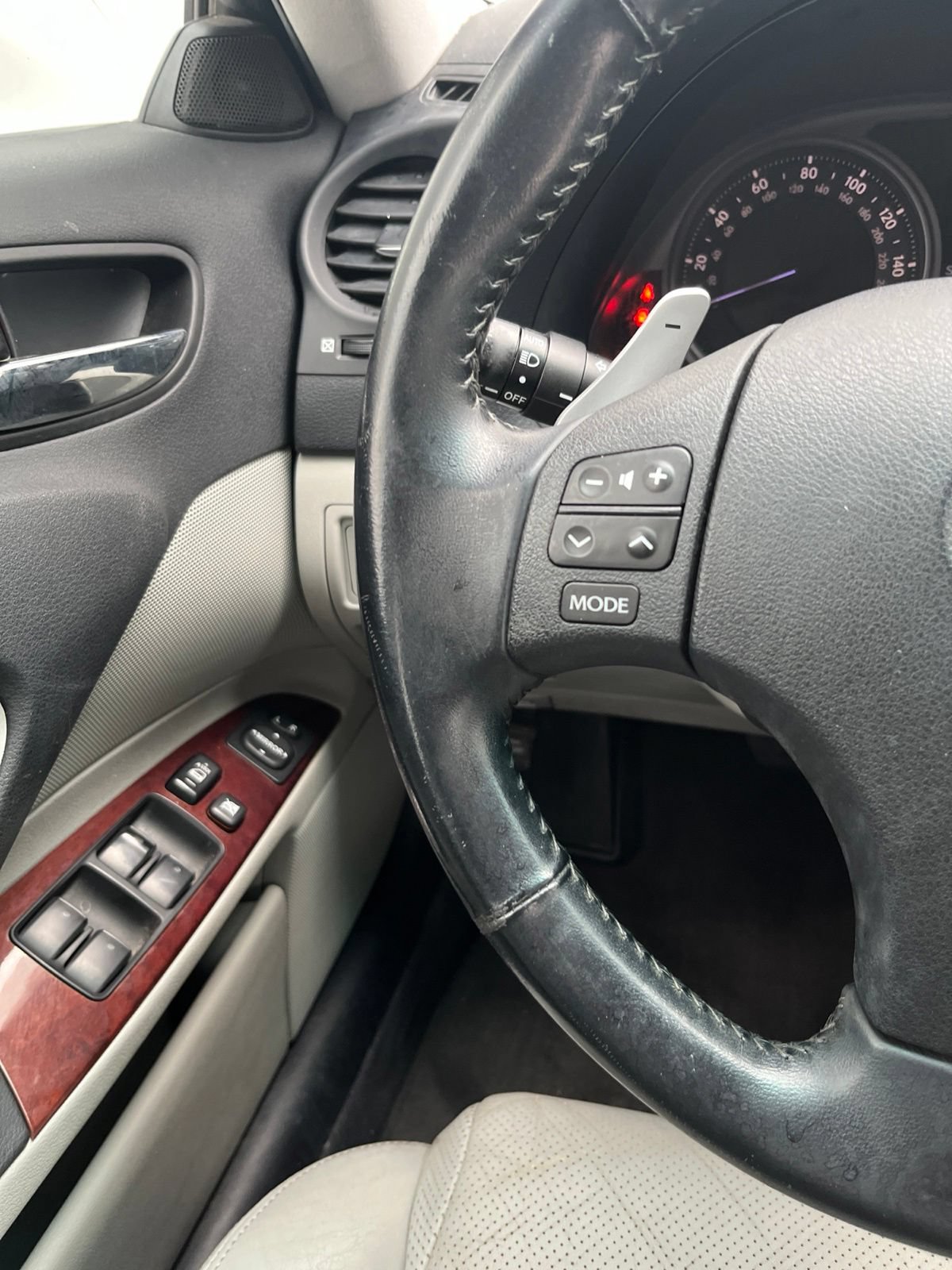 Used 2007 Lexus IS 250 w/ Premium Pkg RWD image 19