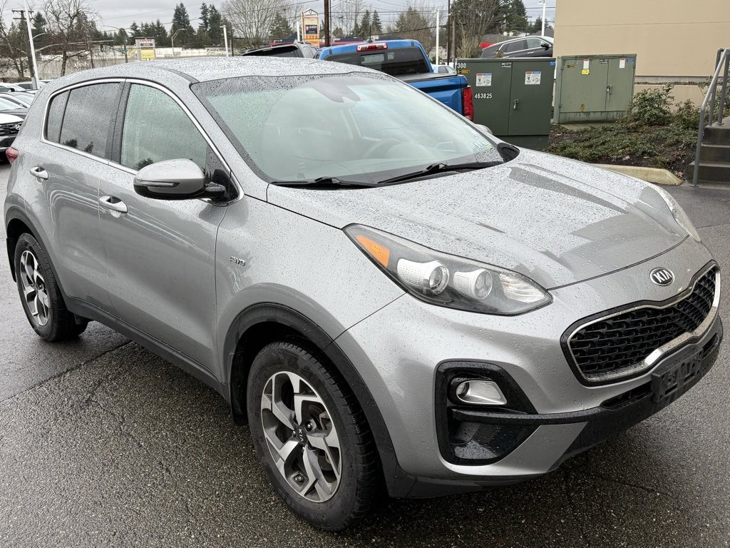 Used 2020 Kia Sportage LX w/ LX Popular Package image 3
