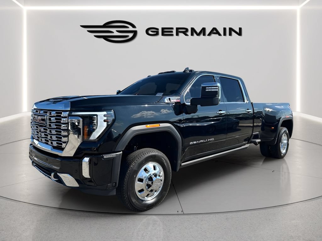 Used 2026 GMC Sierra 3500 Denali w/ Denali Reserve Package AWD/4WD image 4