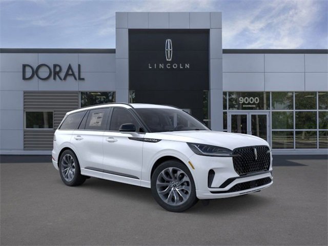 New 2025 Lincoln Aviator 2WD w/ Jet Appearance Package image 7
