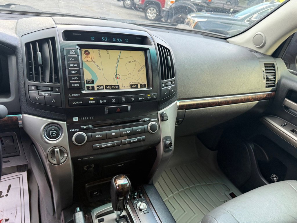 Used 2009 Toyota Land Cruiser image 52