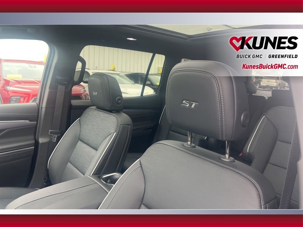 New 2025 Buick Enclave Sport Touring w/ Power Package image 22