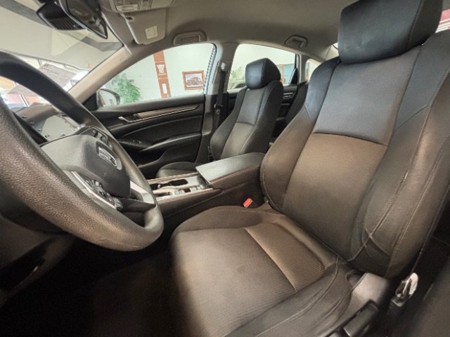 Used 2021 Honda Accord LX image 7