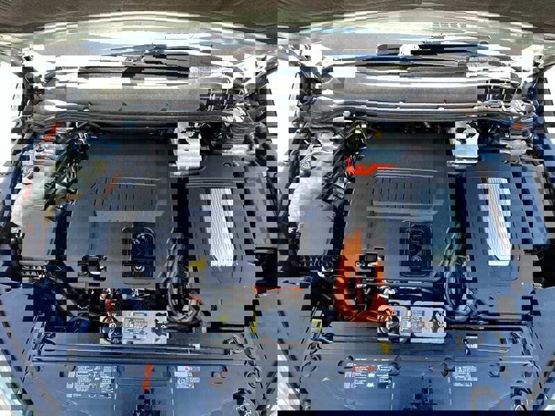 Used 2012 Chevrolet Volt Premium w/ Premium Trim Package FWD image 10